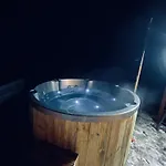 Drewniana Ostoja, Jacuzzi, Sauna, Basen - Na Wylacznosc בית נופש Jelonek