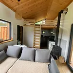 Drewniana Ostoja, Jacuzzi, Sauna, Basen - Na Wylacznosc בית נופש Jelonek